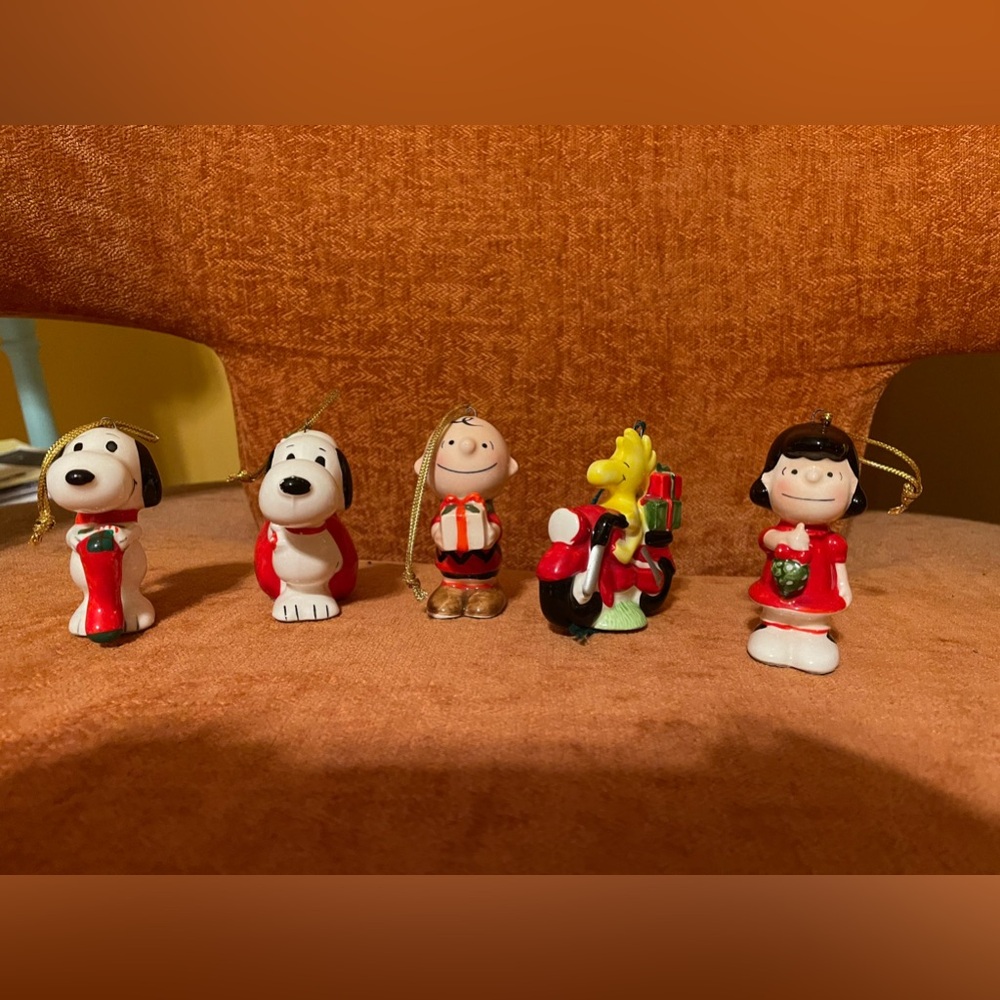 Set of 5 Vintage Peanuts Characters Christmas Ornaments